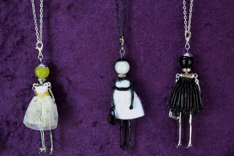 Kitsch & Kunst Mode-Halsketten Neutotgasse 9 Graz